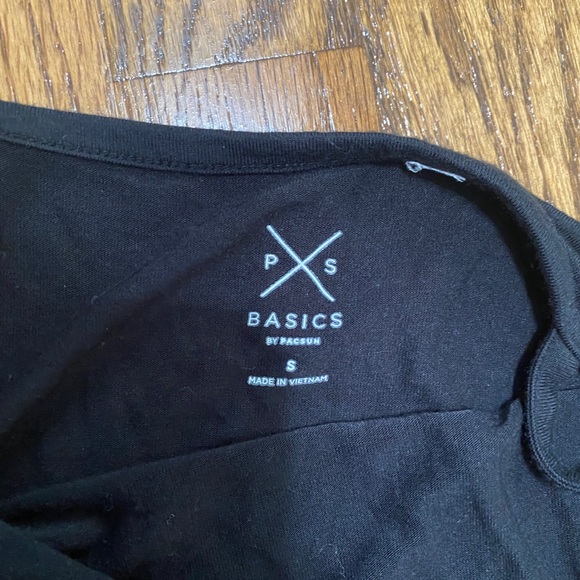 Pacsun, womens black crop top, lettuce hem, size S - Picture 3 of 3